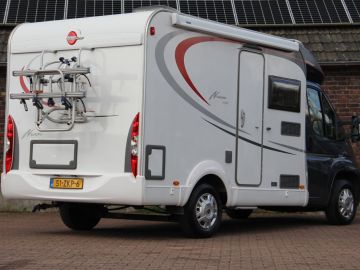 Bürstner BUT569 Nexxo T569 | Vast Bed | Kleine Camper| Elektrische Trap| Douche| Frans Bed